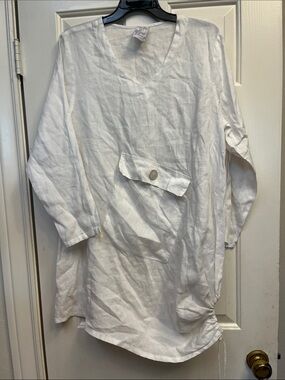Match Point White Linen Tunic w/front pocket S NWOT